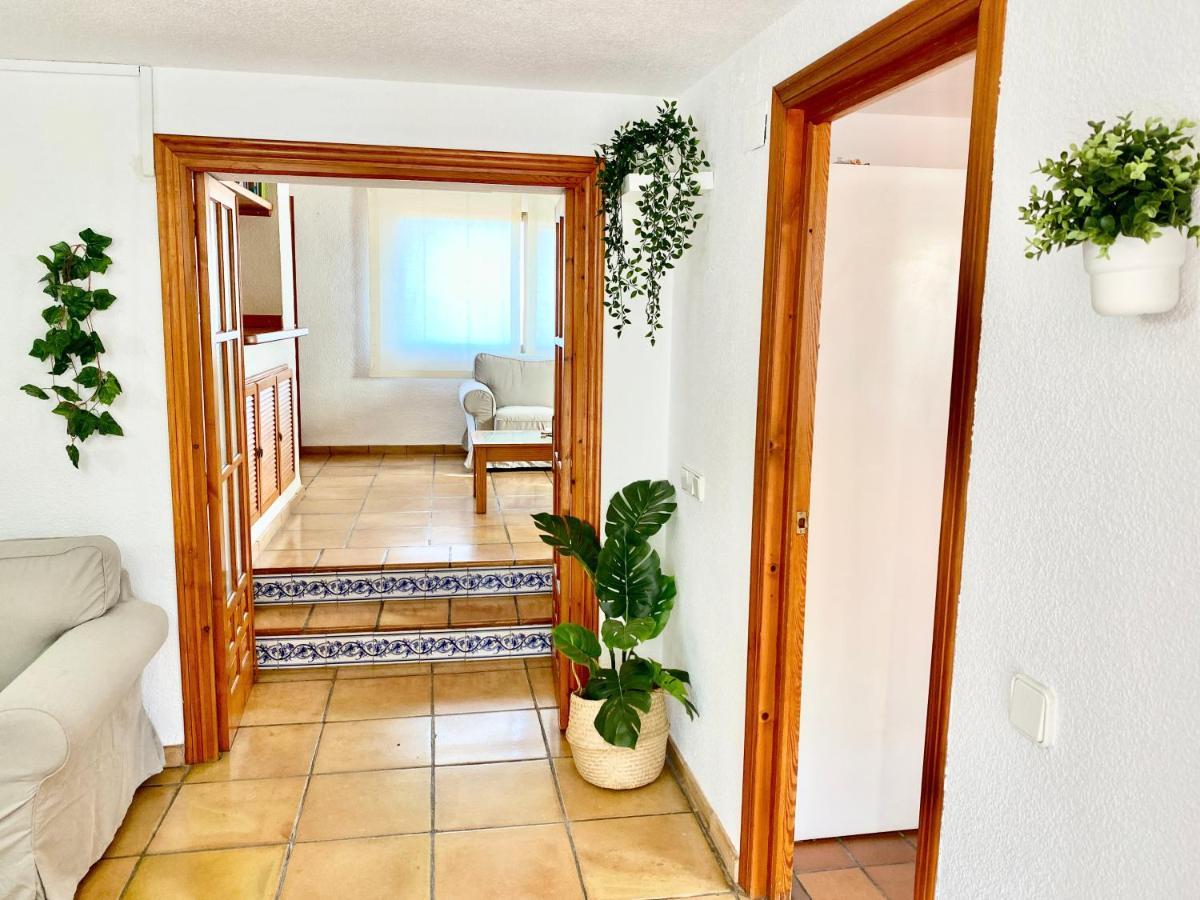 Villa La Marina Полоп Екстериор снимка